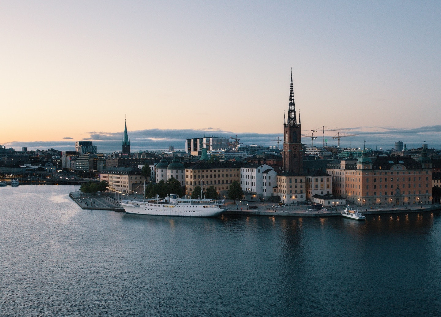 Reqtest är ett svenskt bolag med huvudkontor i Stockholm